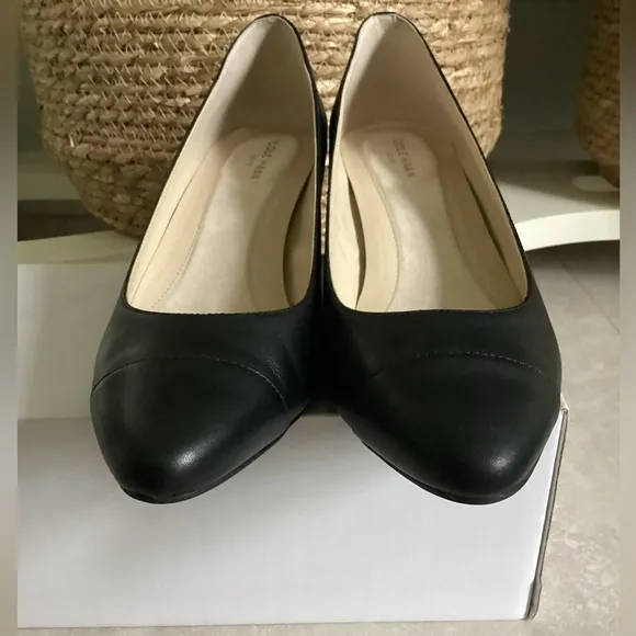 ⚜️ COLE HAAN Sz 9 heels The Go To block heel pumps NWOT