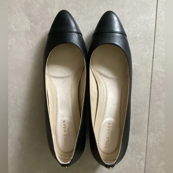 ⚜️ COLE HAAN Sz 9 heels The Go To block heel pumps NWOT