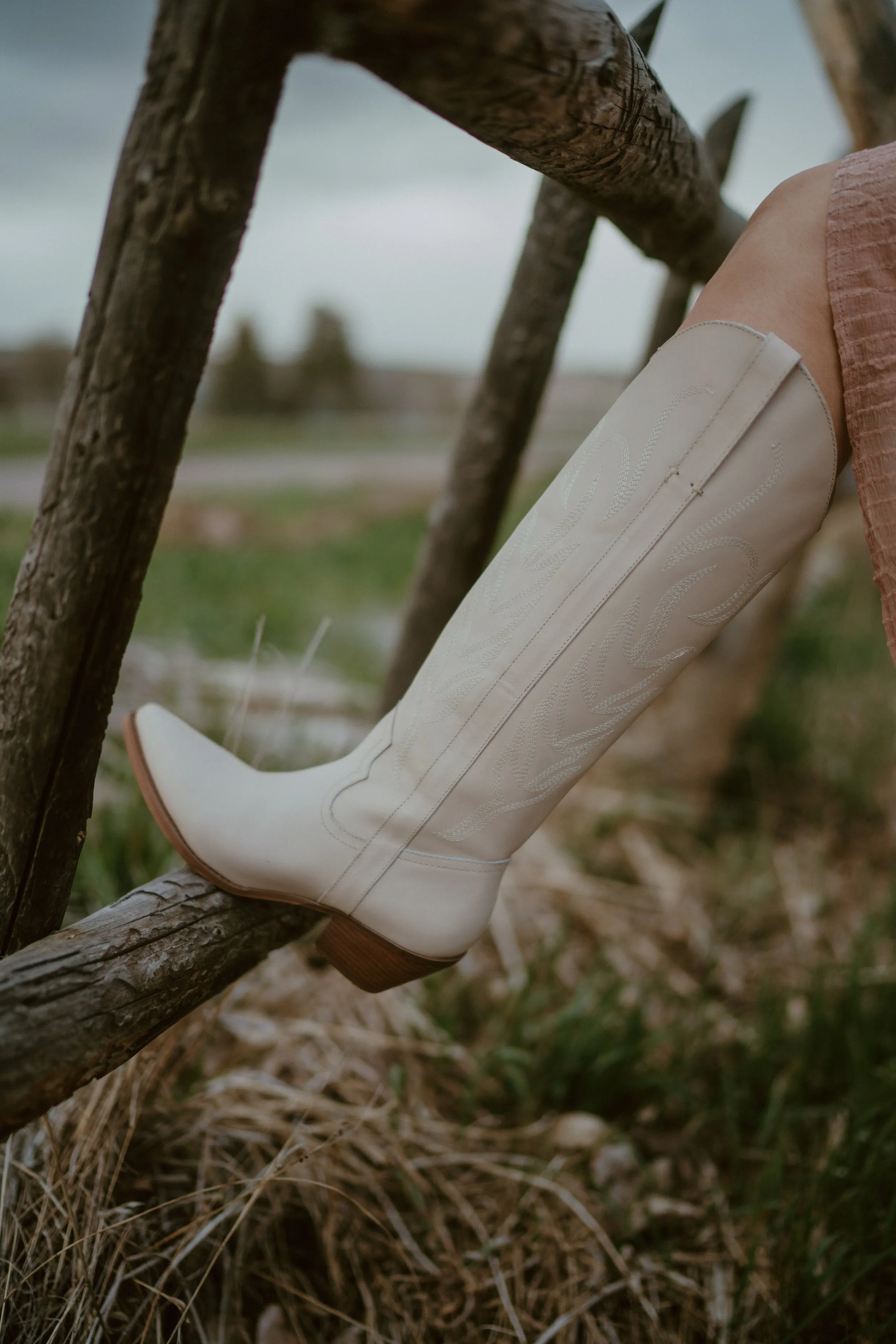 Agency Boots | Ivory