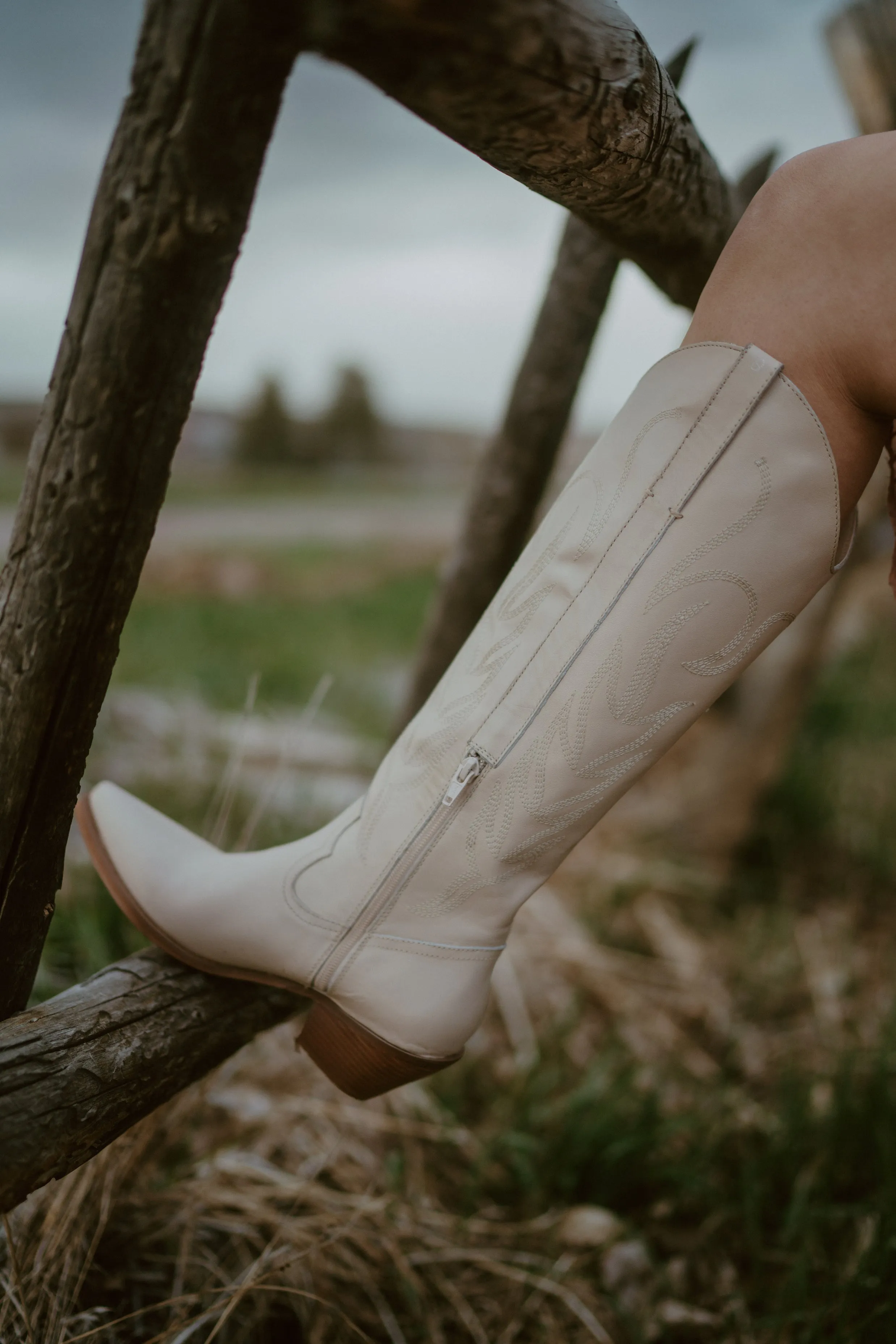 Agency Boots | Ivory