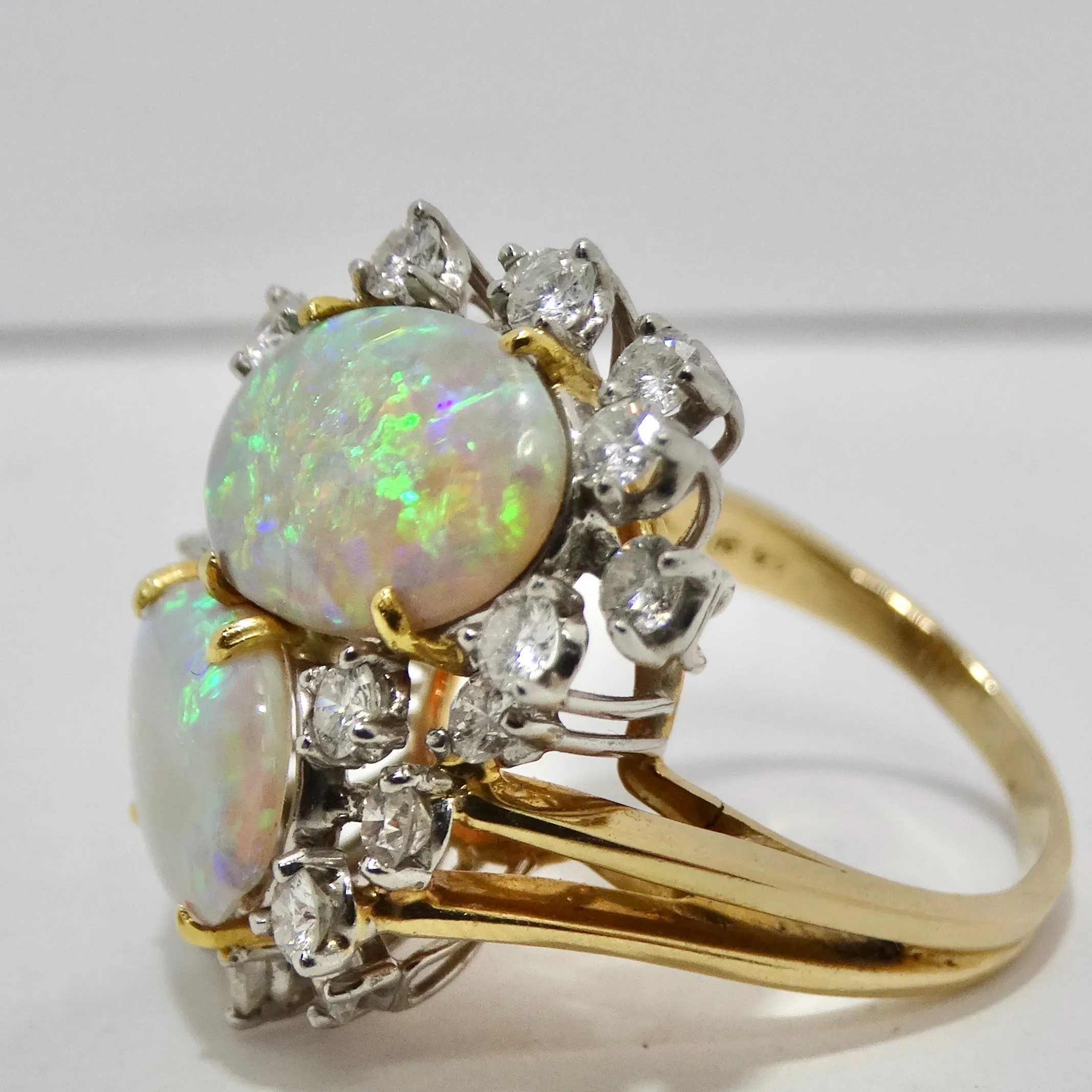 Australian Opal Sparkling Cocktail Diamond 18K Gold Ring