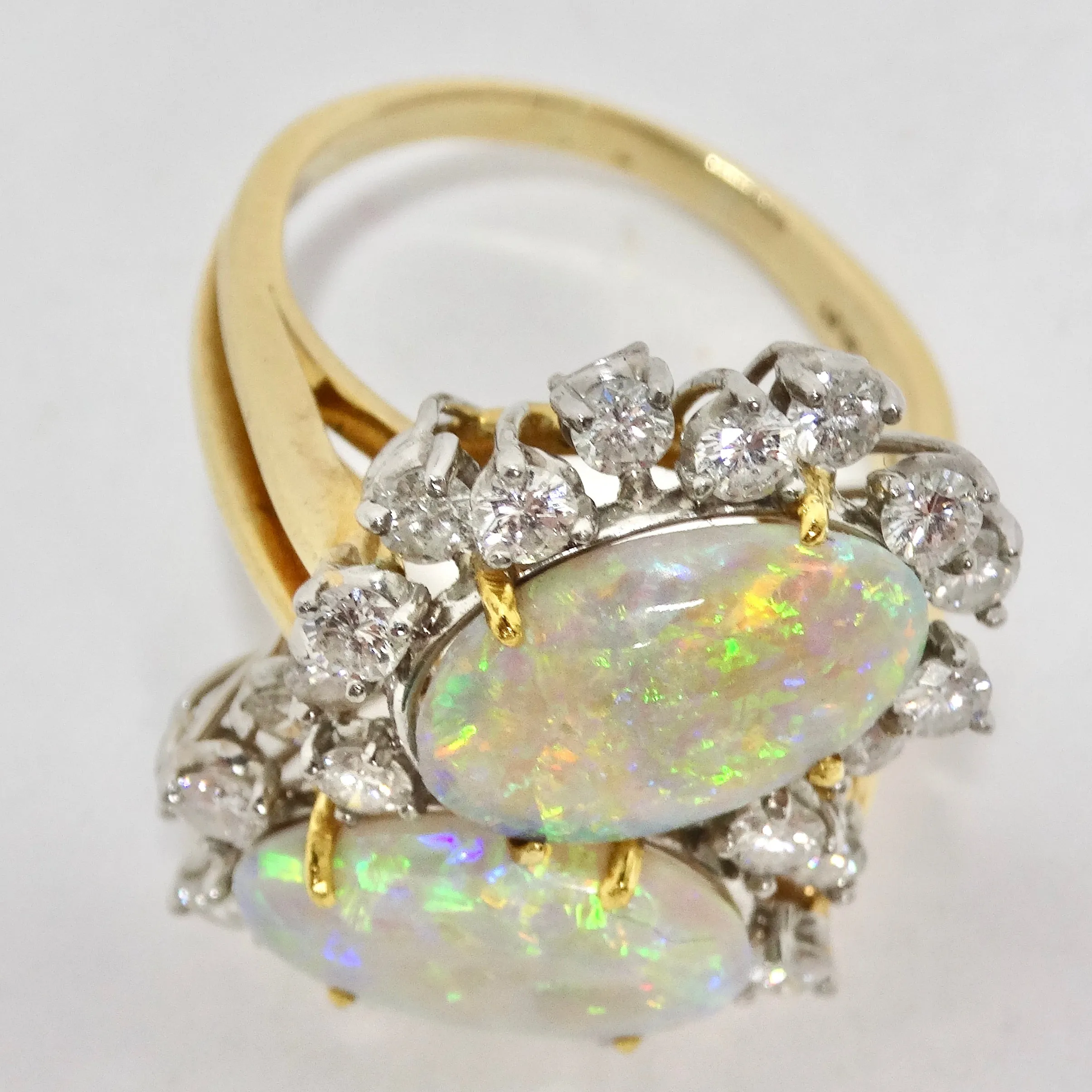 Australian Opal Sparkling Cocktail Diamond 18K Gold Ring
