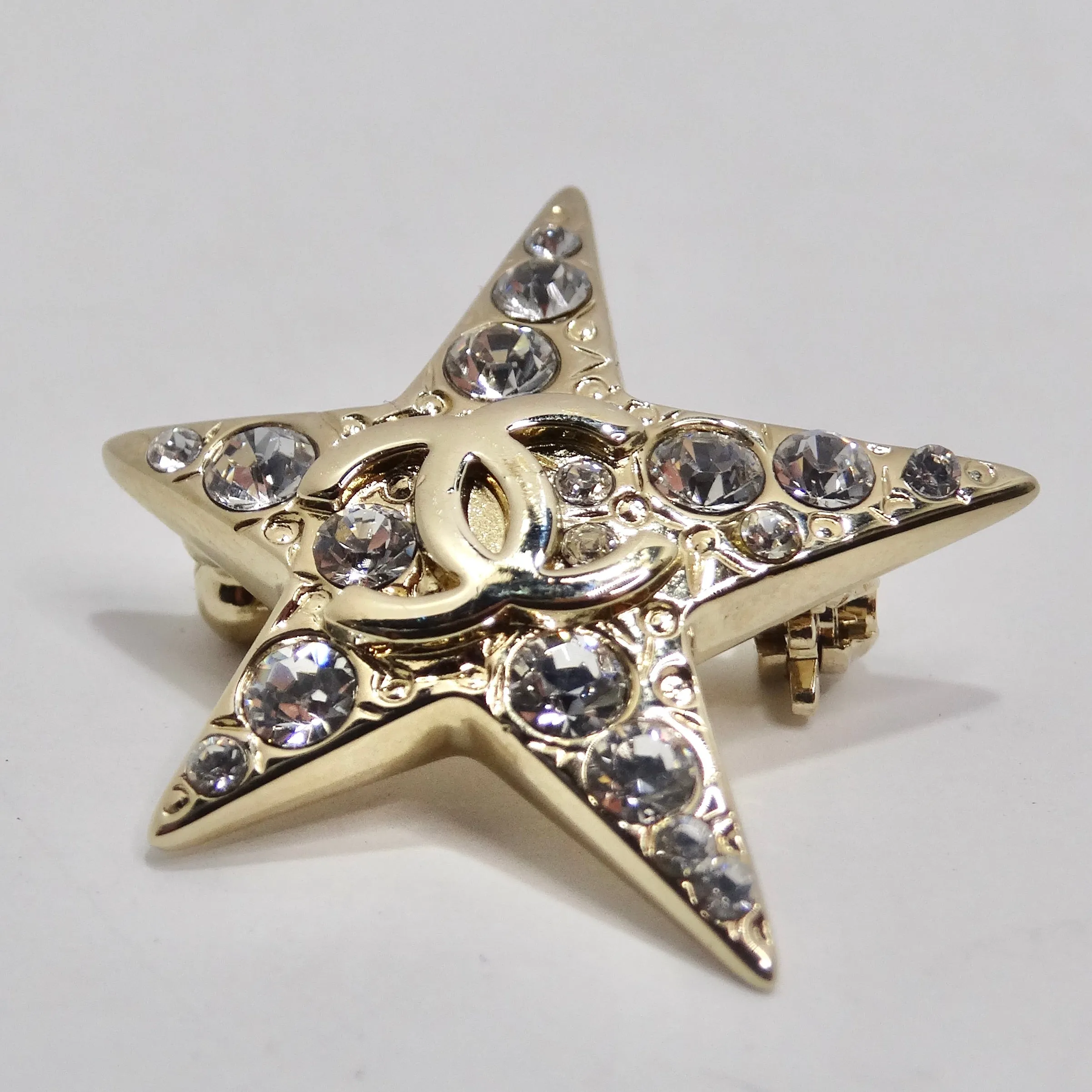 Chanel 2008 Mini Comet Brooch