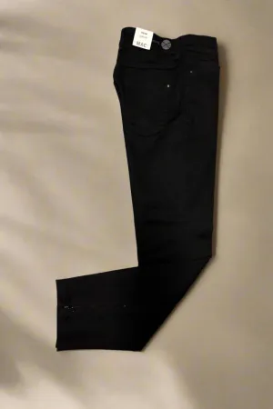 Dream Chic Jean in Black