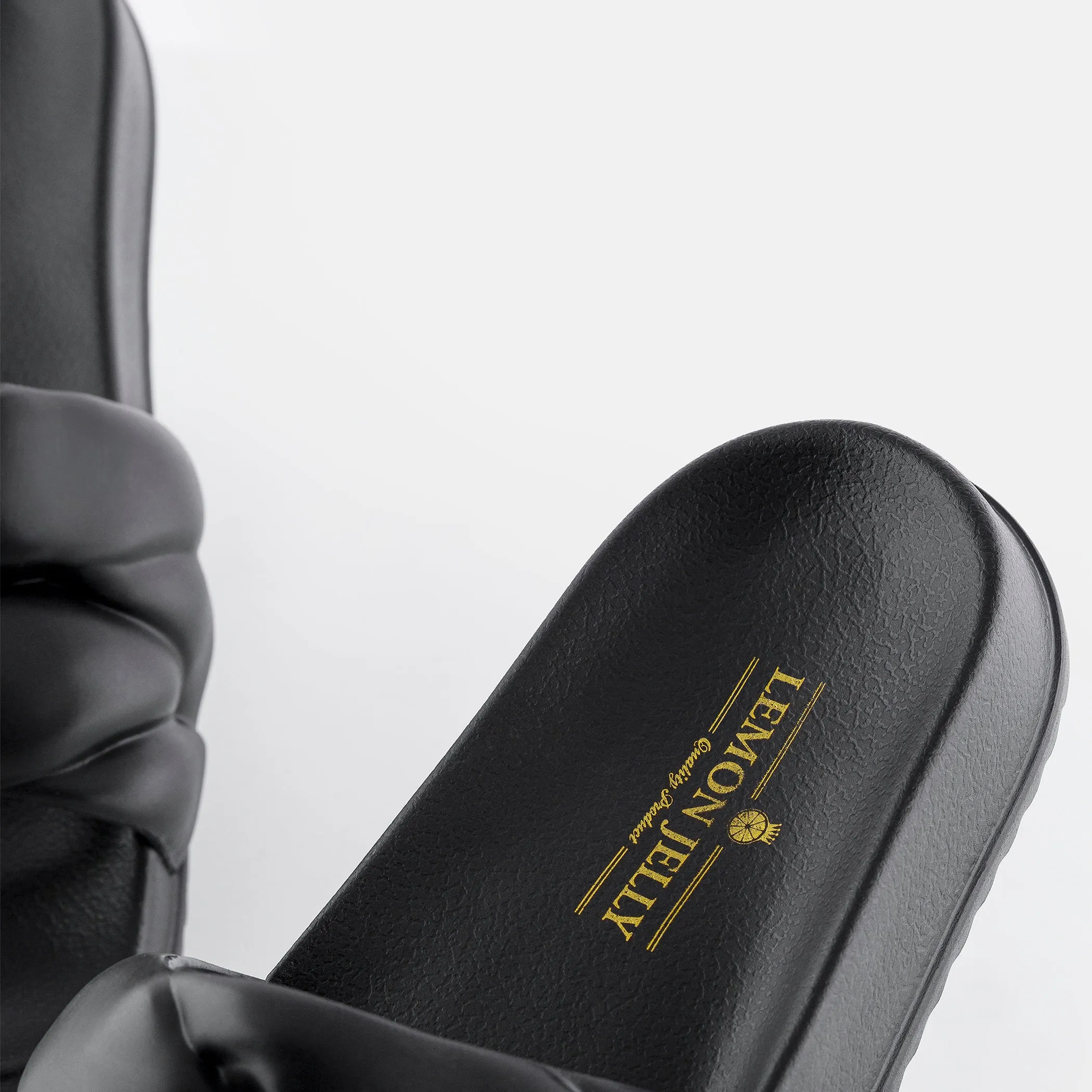 *FINAL SALE*Cocoon - Black