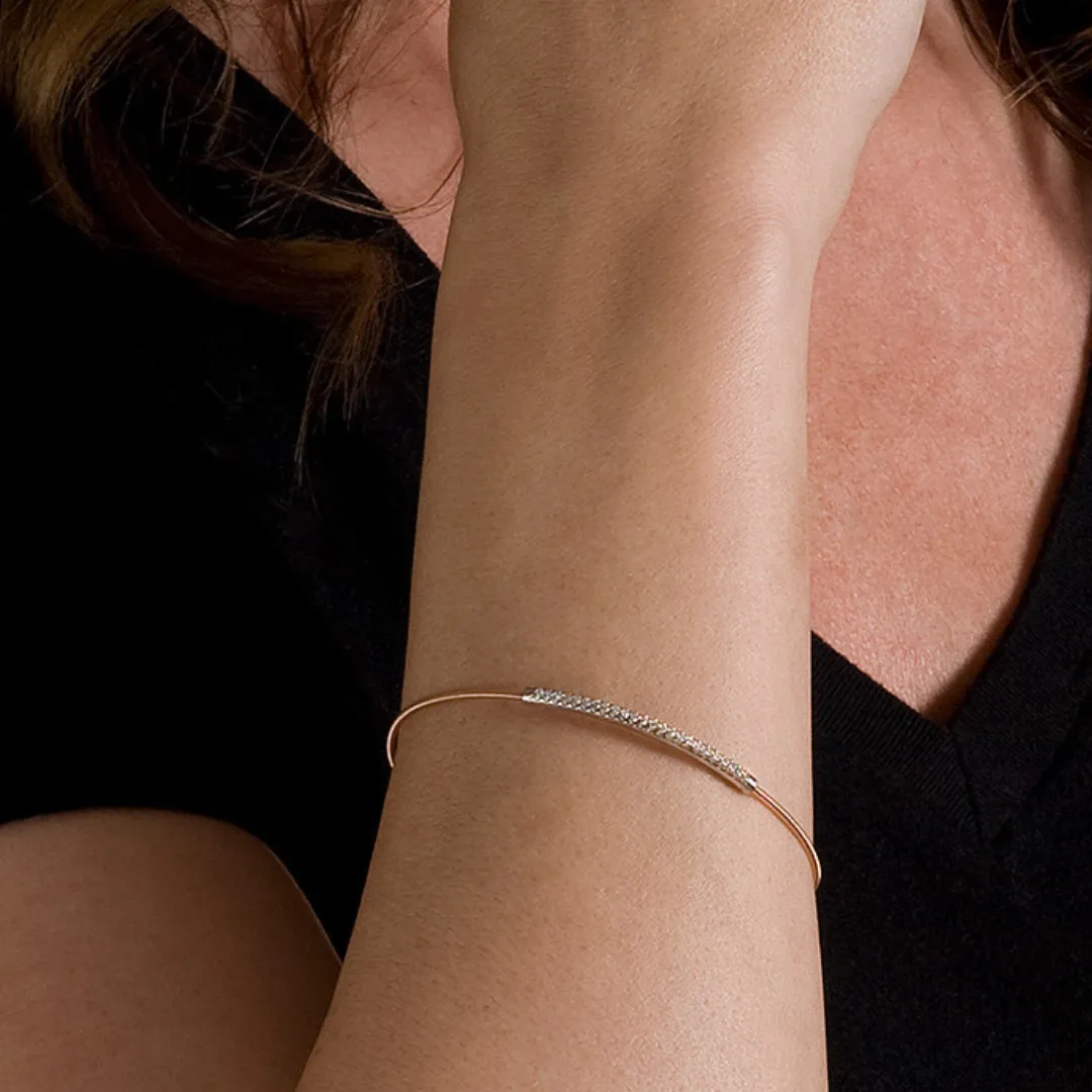 Flexible Thin Wire Pavé Diamond Band