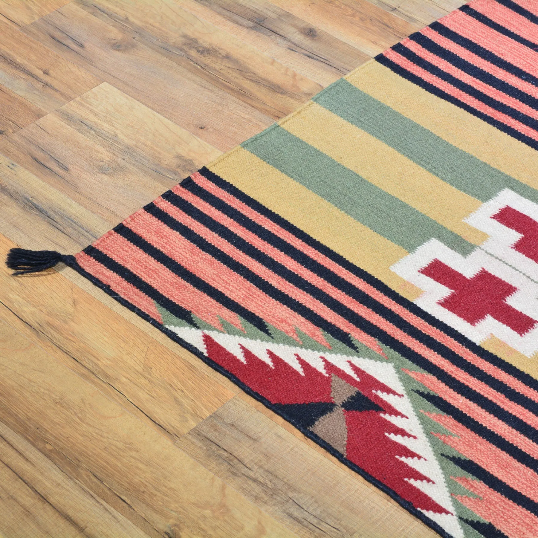 Hand-Woven Southwestern Design Handmade Kilim 100% Wool (Size 2.7 X 11.4) Brral-5076
