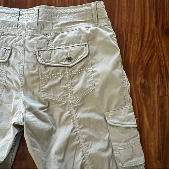 Kuhl Resistor Air Roll Up Cargo Hiking Shorts Khaki Tan size 8