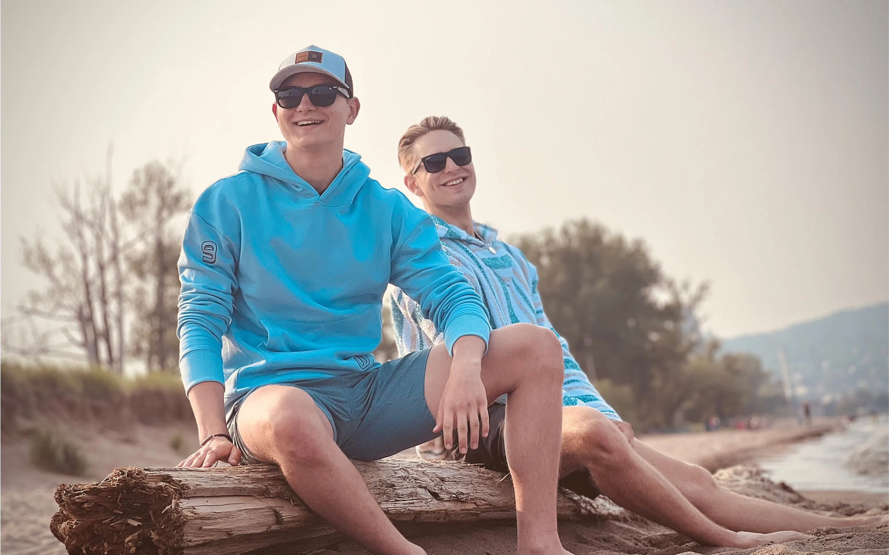 Limited Edition Medium Hoodie - Comfortable, Heavyweight, Durable - Blue M NEW