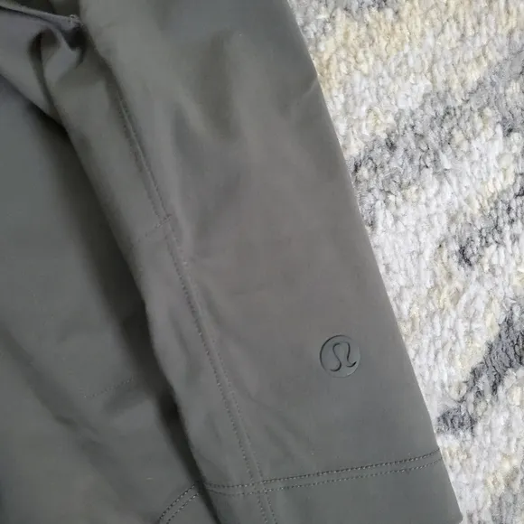 NWT Lululemon High-Rise Hiking Short