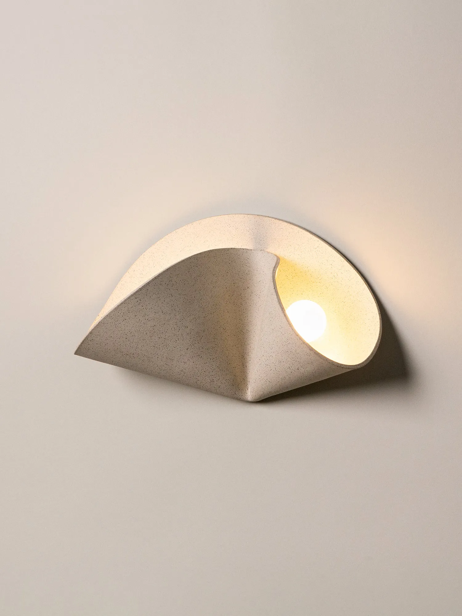 Shado Sconce, Sand
